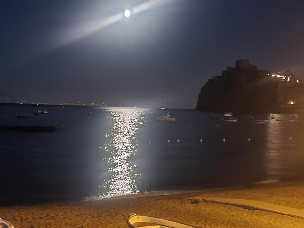 Beach House in Ischia Exterior foto